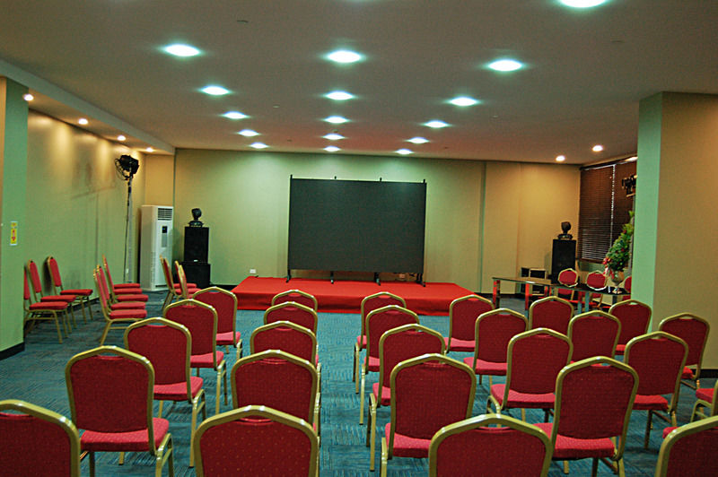 Nobile Hotel Convention Ciudad Del Este Exterior photo The auditorium